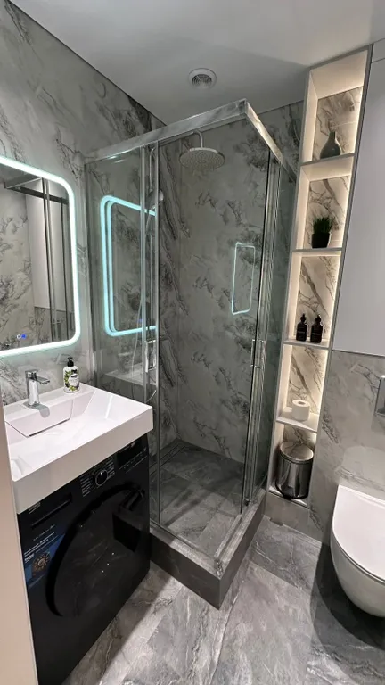 Современная студия с новым ремонтом