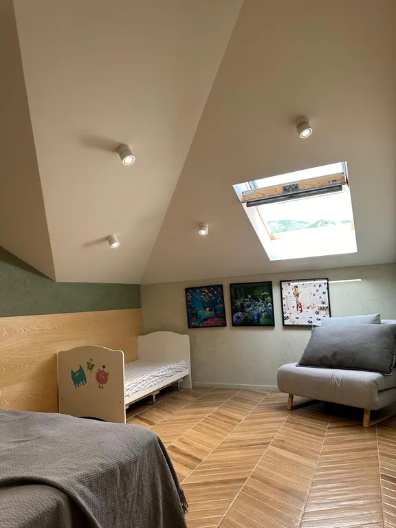 Квартира Квартира Дизайнерская мансарда в самом центре — Геленджик