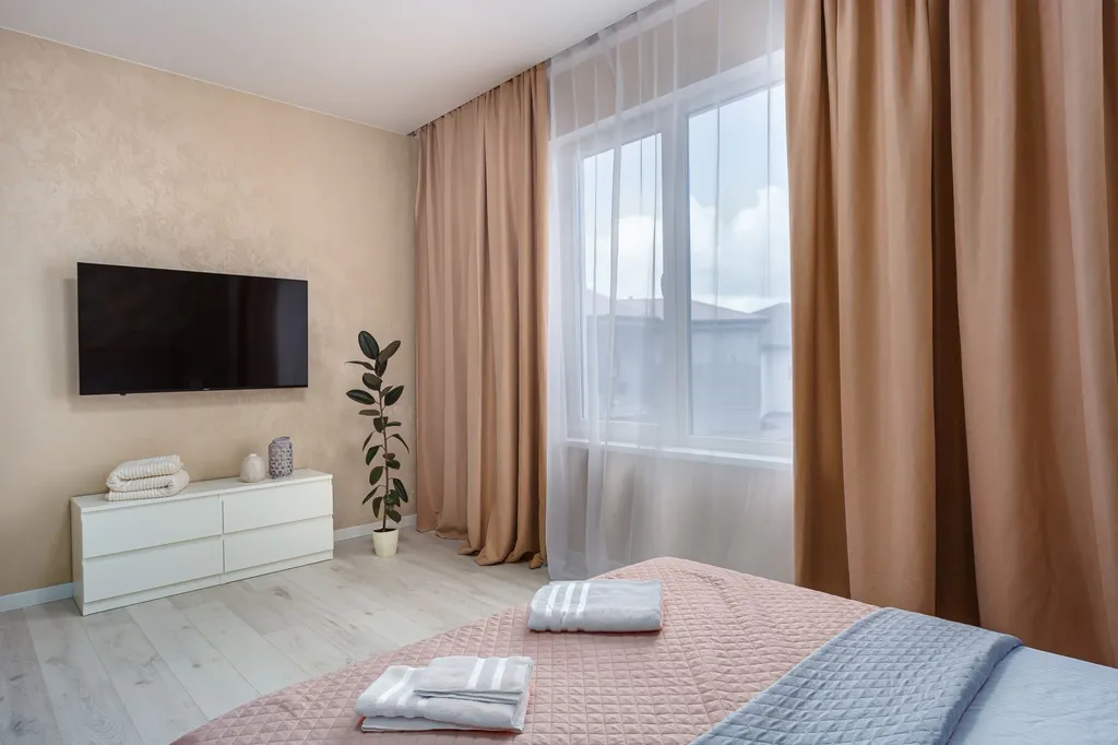 Дом с бассейном с видом на горы