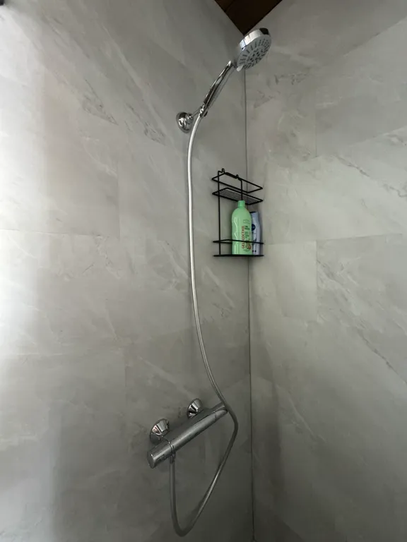 Дом под грецким орехом