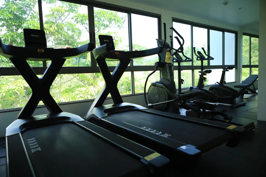 Отдых у моря с бассейном, спортзалом, рядом с пляжем Камала 202