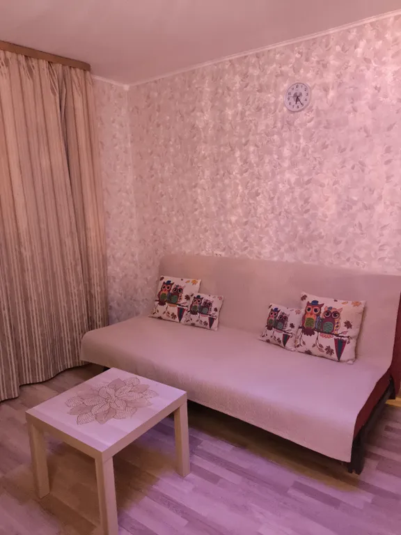 Светлая и уютная квартира в у фонтанов