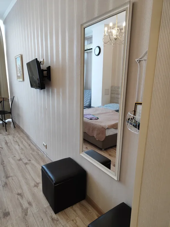 Апартамент с видом на кипарисы