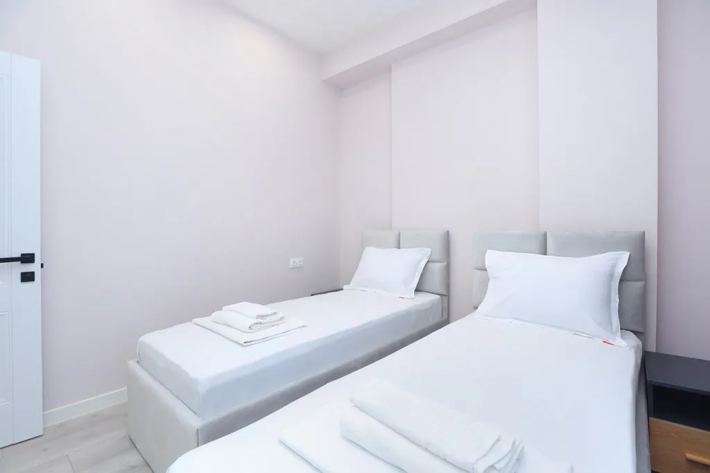 Уютная квартира с 2 спальнями с видом на город