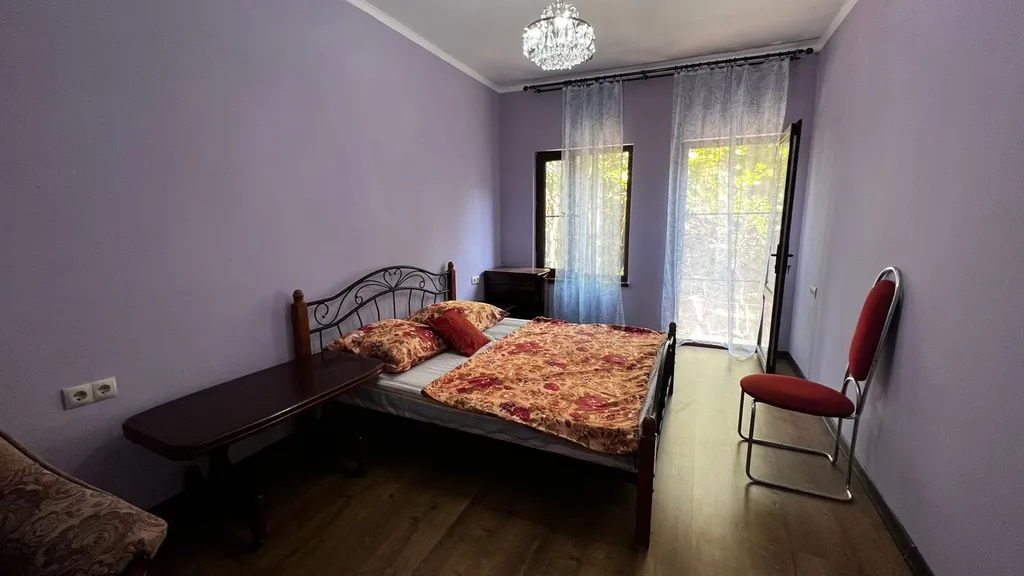 Квартира в центре под ключ — аренда посуточно в Сухум