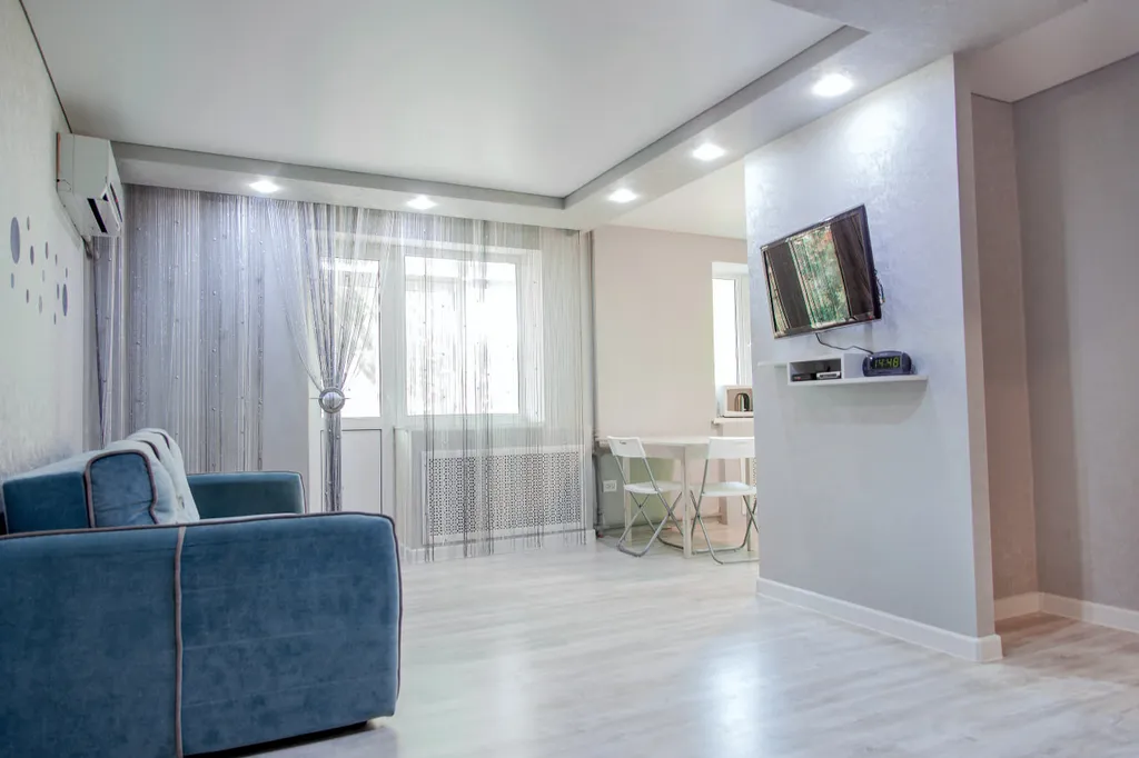 2-квартира в тихом районе близко к Дворцу спорта