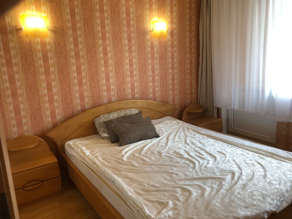 Квартира в центре города, в шаговой доступности музеи, остров Канта, ночные бары