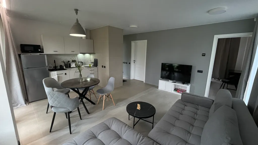 Коттедж Дом с одной спальней на 1 линии с видом на озеро — Приморск