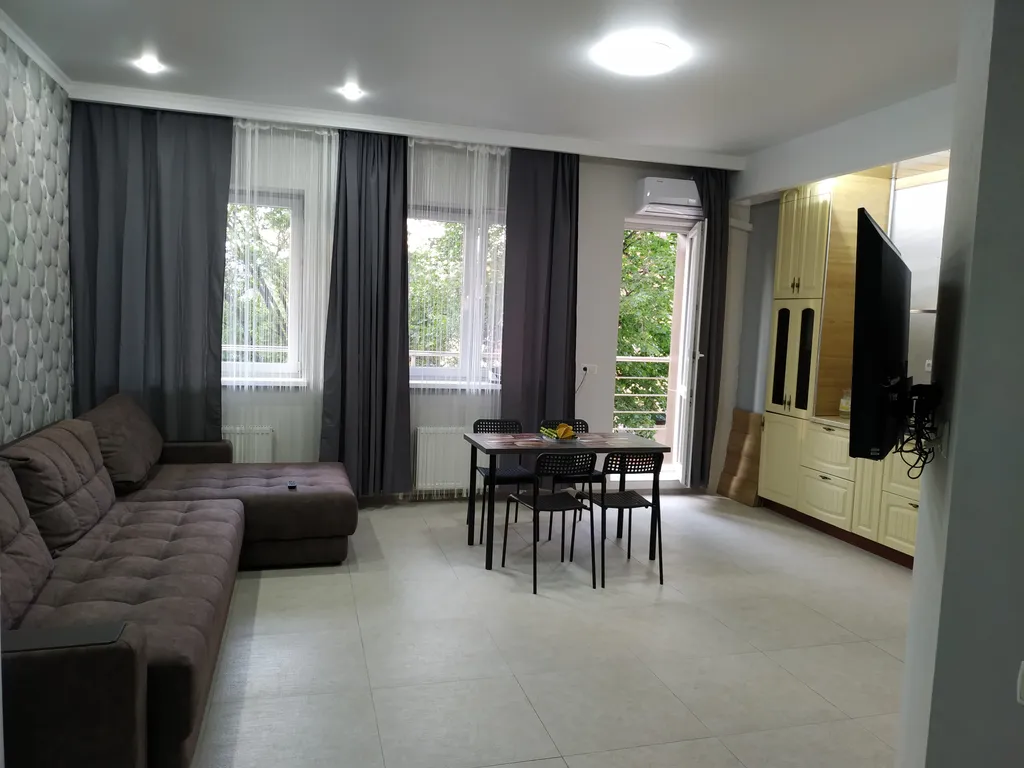 Уютная квартира в центре города рядом с морем — аренда посуточно в Новороссийск