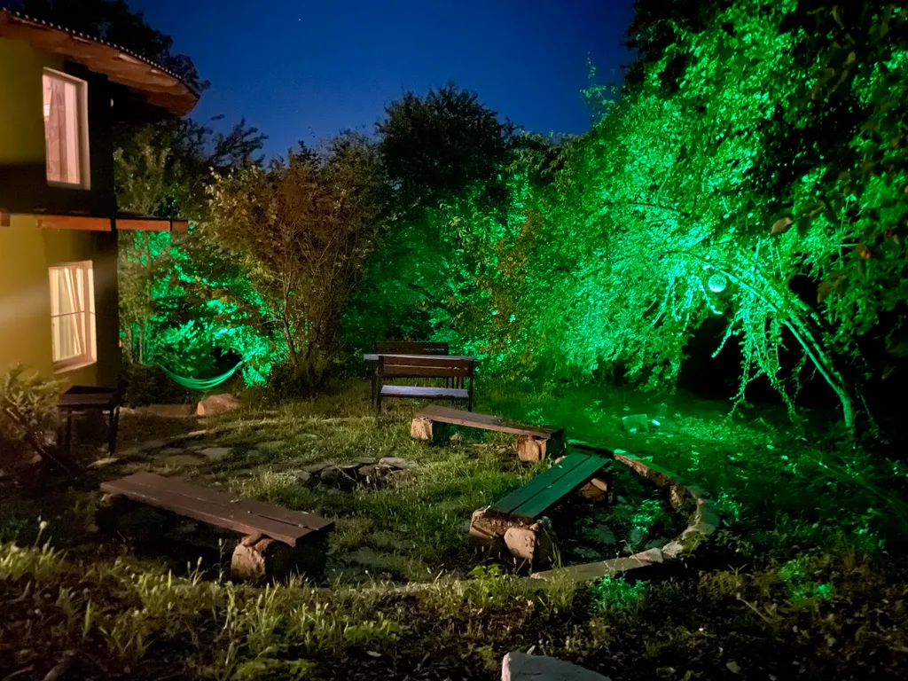 Круглый дом в горах