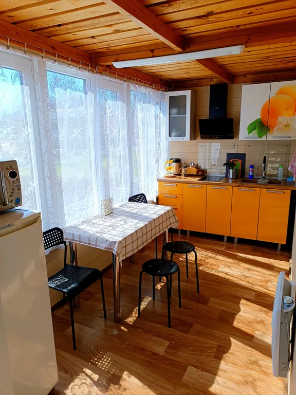 Дом с видом на озеро Passo 1