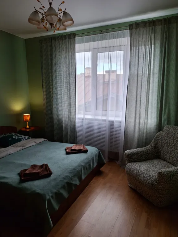 Уютные торшеры и бра на Крепостной