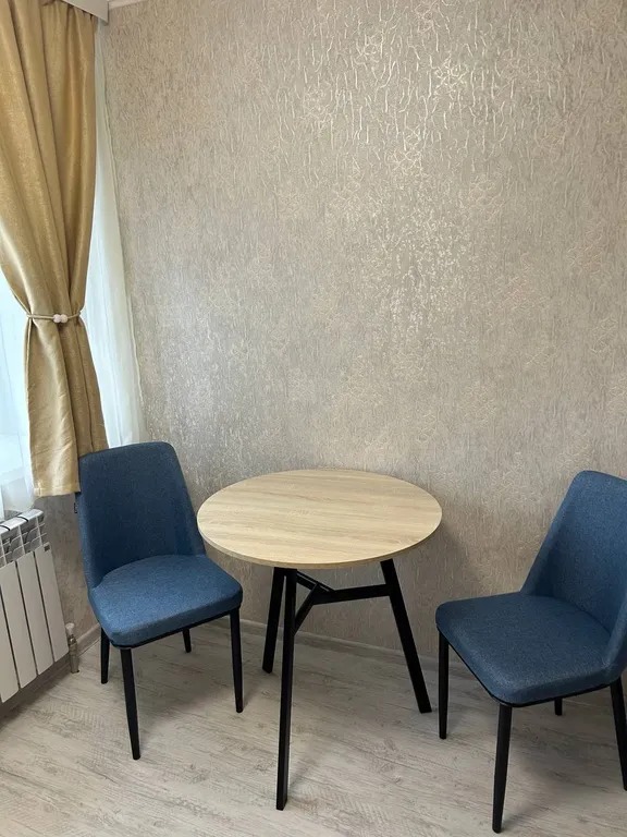 Уютная двухкомнатная квартира в тихом районе