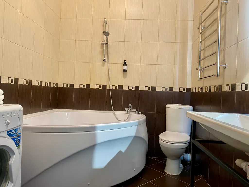 Уникальная квартира с панорамным видом и проектором