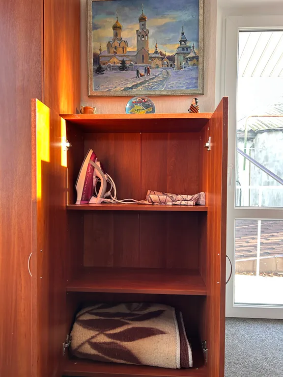 Коттедж Комфортабельный 2-х эт. дом для 4-х чел. в центре Гагаринского р-на — Севастополь