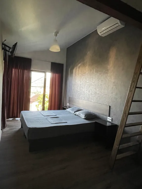 Квартира Квартира 3-местный номер с видом на море, город и горы — Лазаревское