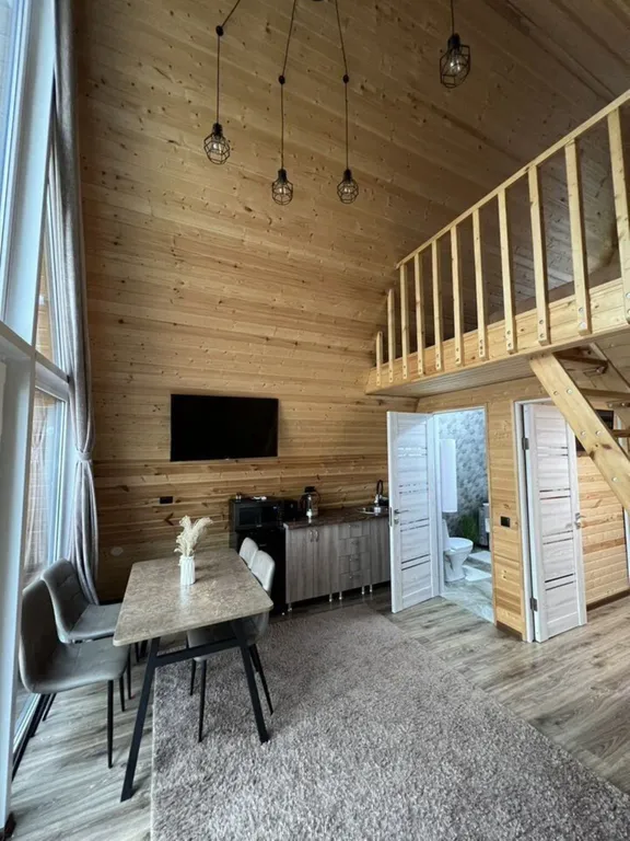 Коттедж Дом на первой береговой линии с видом на озеро номер Аб — Лабинск