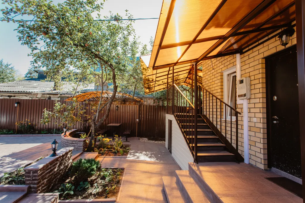 Студия # 3 с закрытой парковкой и мангалом