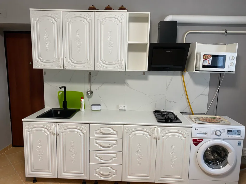 Квартира Половина дома на первом этаже с отдельным входом — аренда посуточно в Судак