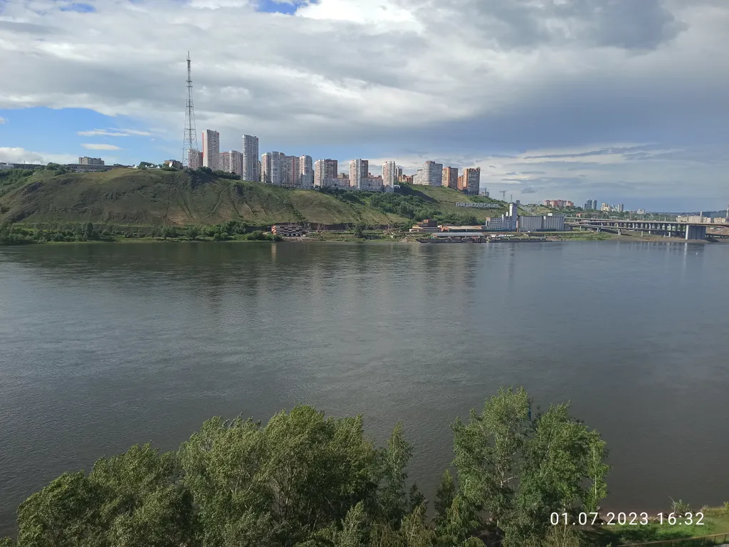 Квартира 2-комнатная видовая квартира — Красноярск