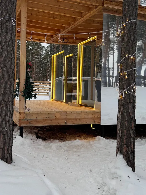 Зеркальный домик 1