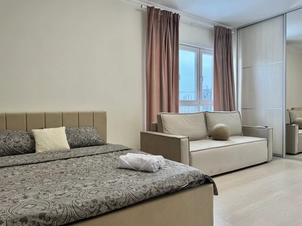 Квартира Квартира Просторная двушка с кондиционером и ПММ у Аквапарка — Новосибирск