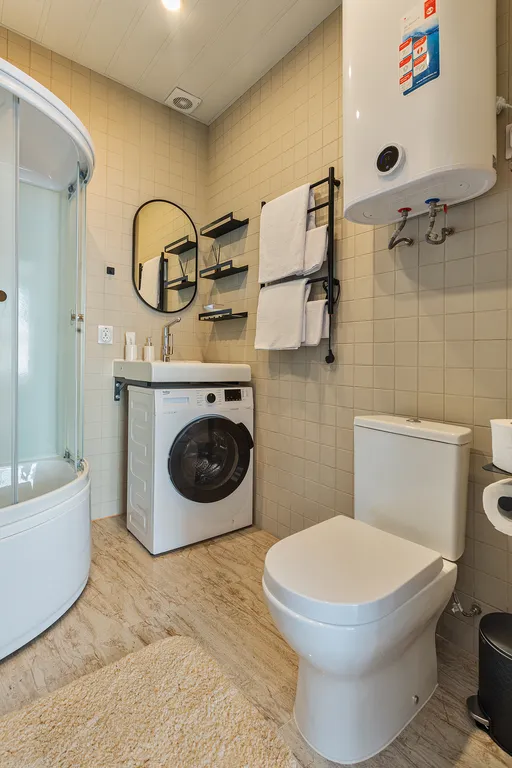 J&N Apartments Четырехместная студия с видом на парк