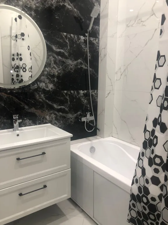 Уютная евродвушка в центре города недалеко от моря