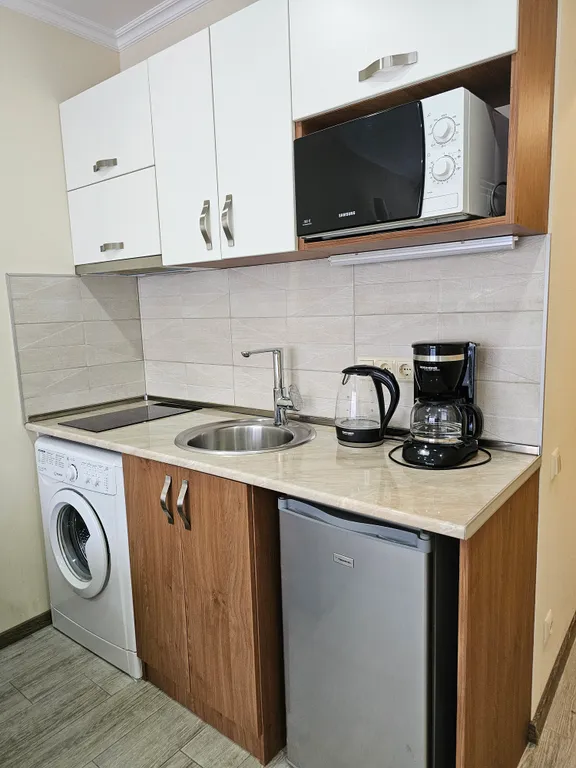 OB-1221 Студия на новом бульваре