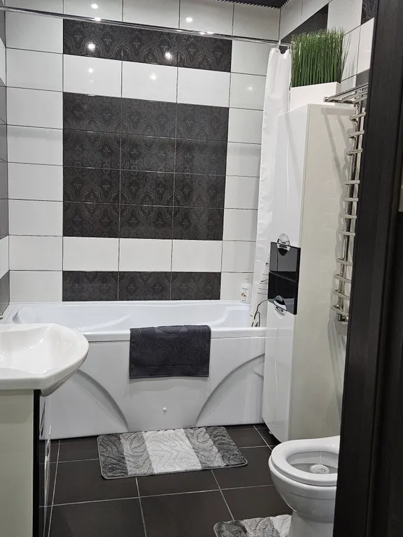 Уютная квартира в самом центре  города, в парке