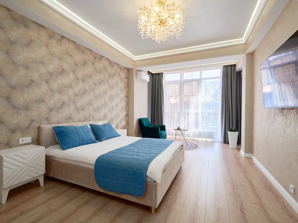 Новая квартира с видом на горы