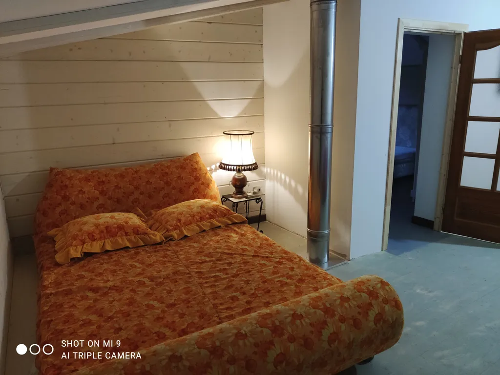 Деревенский дом у моря