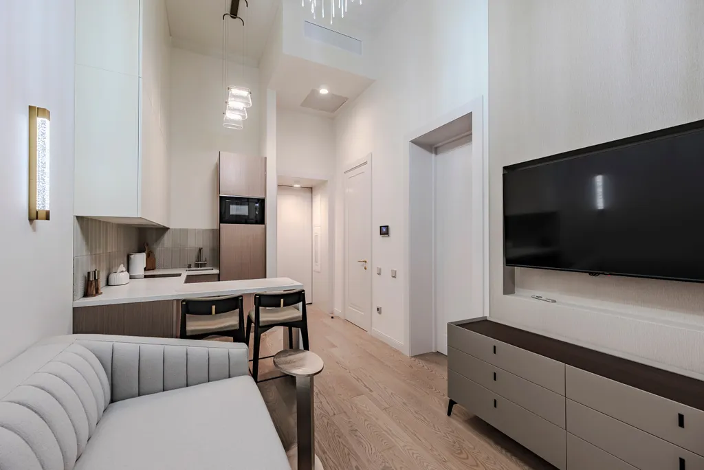 Стильный апартамент в элитном комплексе "Гранд Роял"