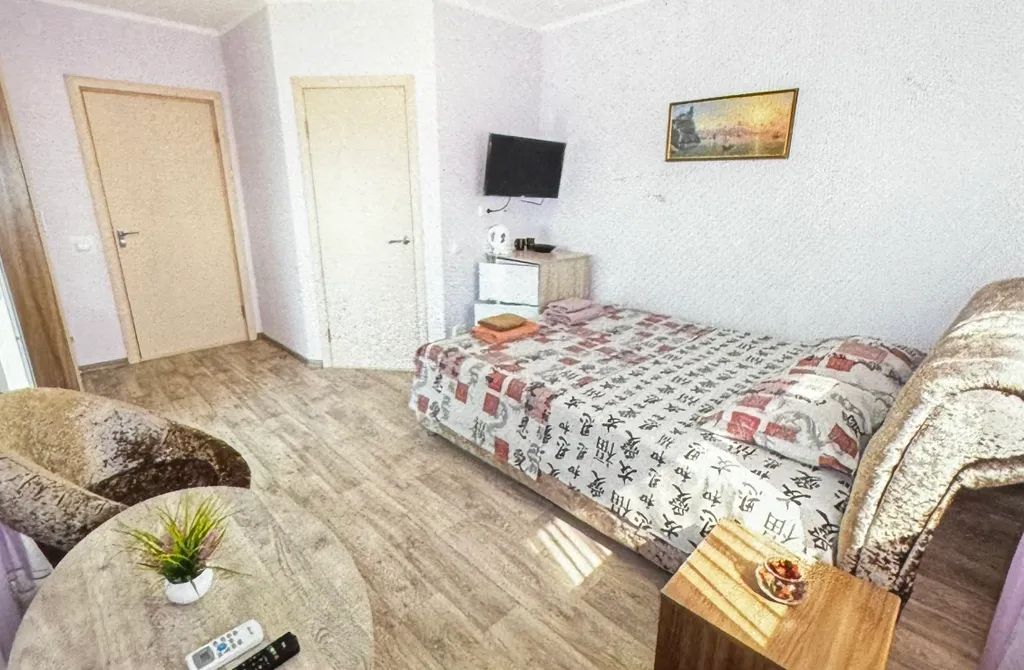 Квартира Полулюкс для 2х с шикарным видом на море — аренда посуточно в Щёлкино