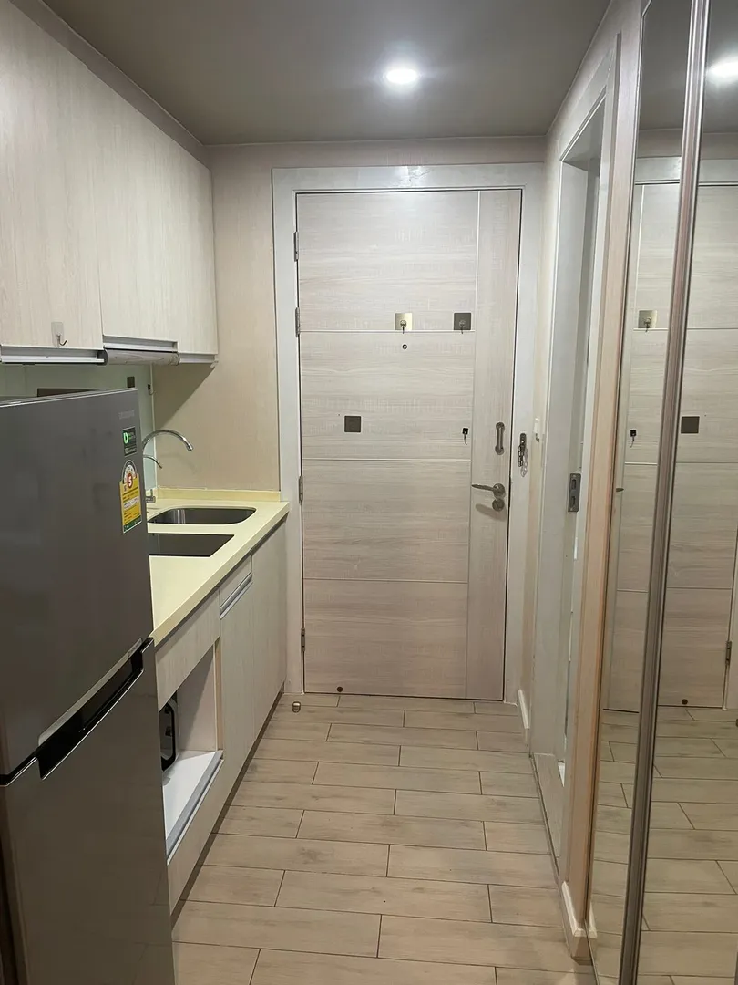 Паттайя  Seven Seas Condo Resort Studio Kitchen