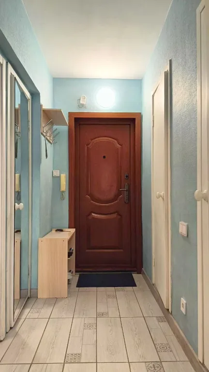 Квартира Светлая и комфортная квартира в микрорайоне северный — Красноярск