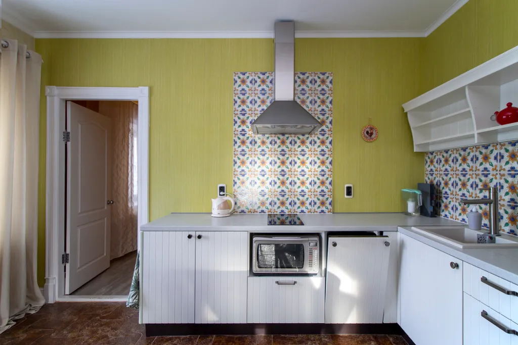 Уютная и просторная квартира с отдельной спальней и гостиной-кухней