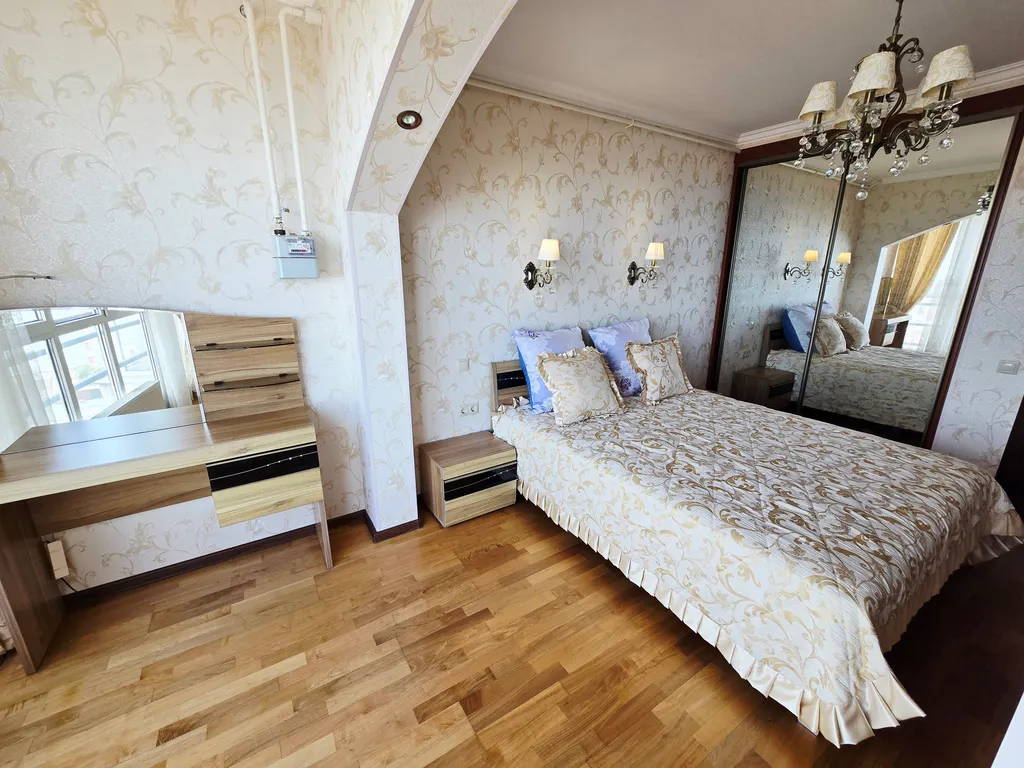 Квартира Просторная квартира с панорамным шикарным видом на море — Адлер