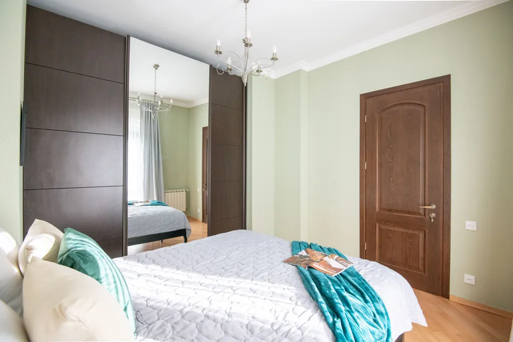 Уютная квартира в грузинском стиле в центре с парковкой