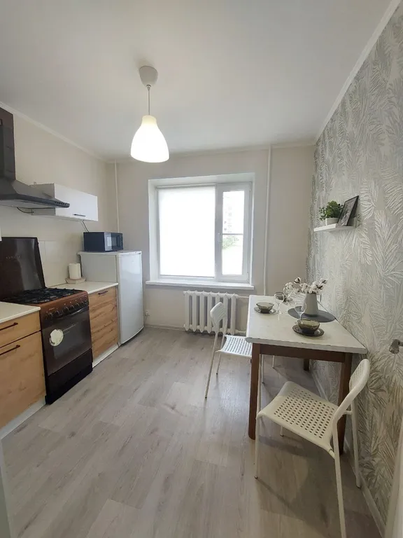 2 х комнатная квартира в удобном районе города