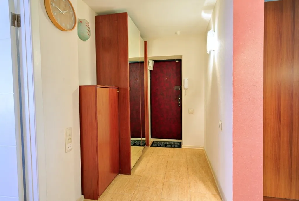 Двухкомнатные апартаменты с панорамным видом на детский парк Горького