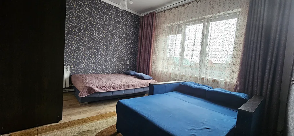 Дом с видом на горы и лес