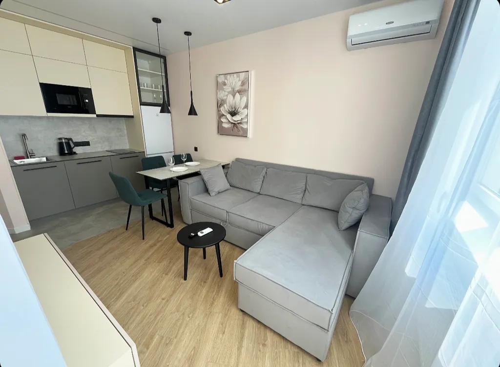 Квартира Уютная квартира с дизайнерским интерьером — Сириус