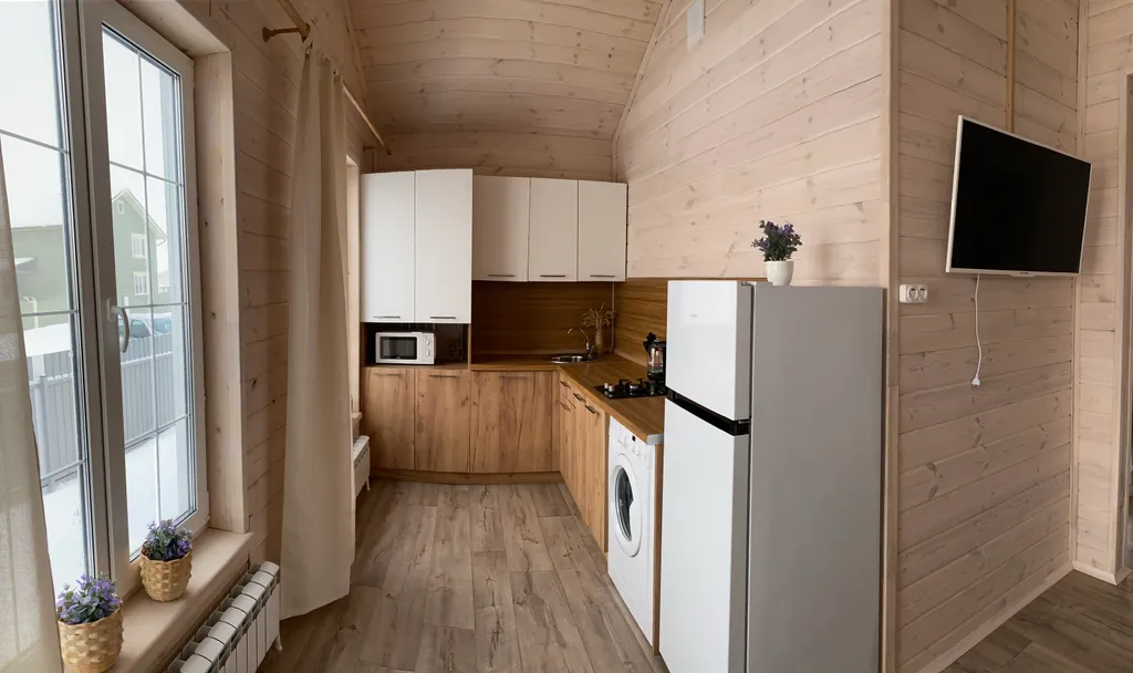 Суздальская дача у реки