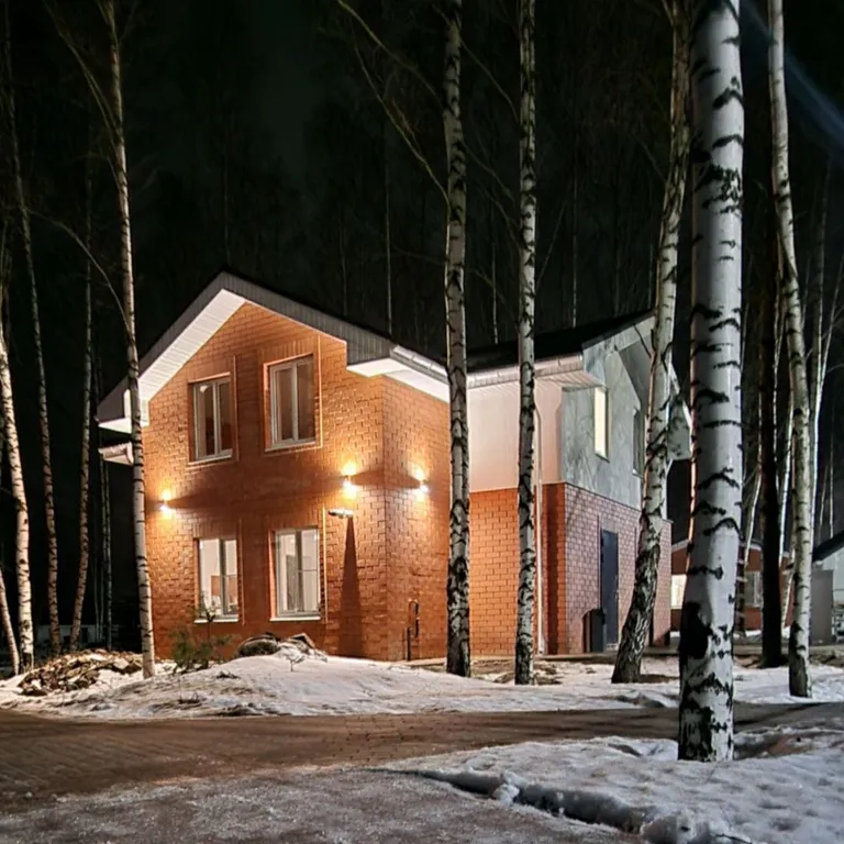 Коттедж Лесной — аренда посуточно в Аксинькино