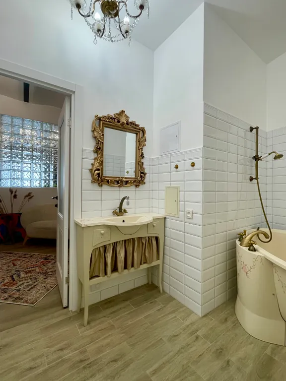 Квартира в сердце Петербурга