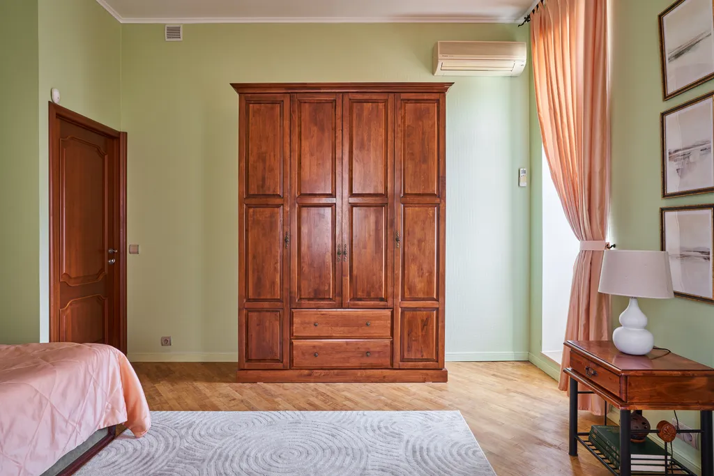 Квартира 4-комнатная квартира с дизайнерским ремонтом на Чистых Прудах — Москва