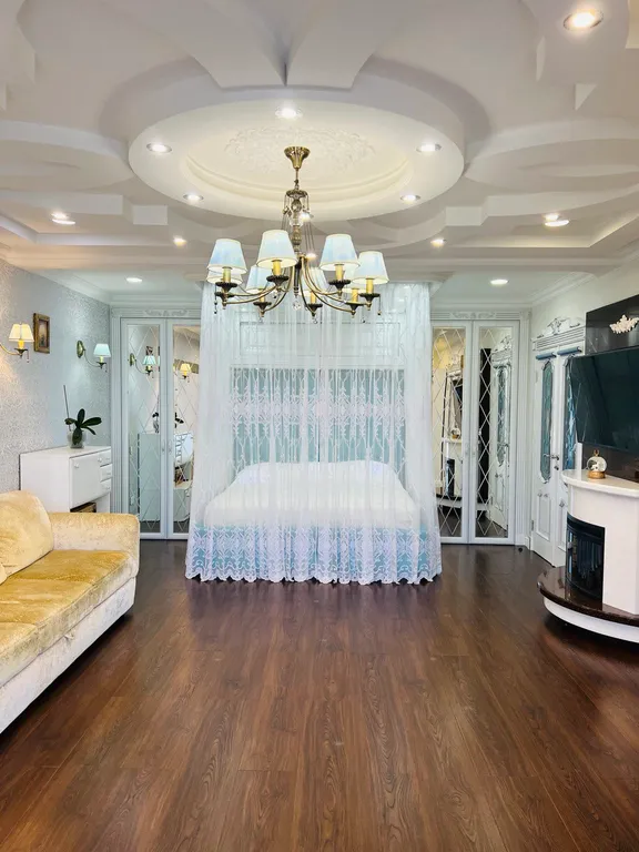 Элитная квартира с видом на море и город