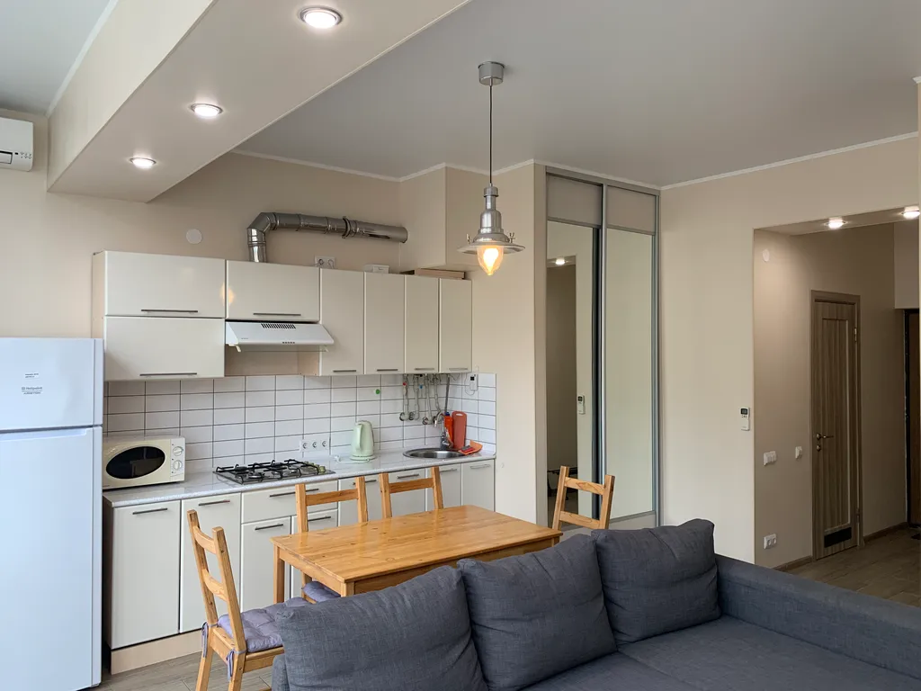 Квартира 2-комнатная Квартира — Адлер