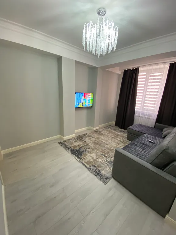 Квартира с хорошим ремонтом в 10 минутах ходьбы от пляжа Лагуна